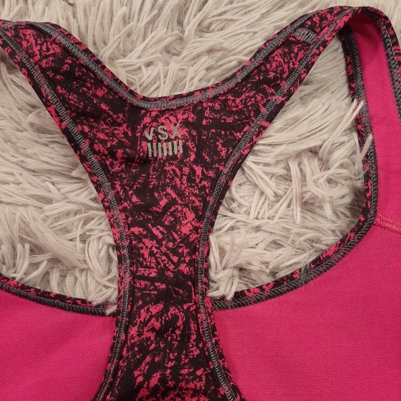 Victoria Secret PINK Sports Bras (2 in bundle) Size Med - Picture 8 of 9